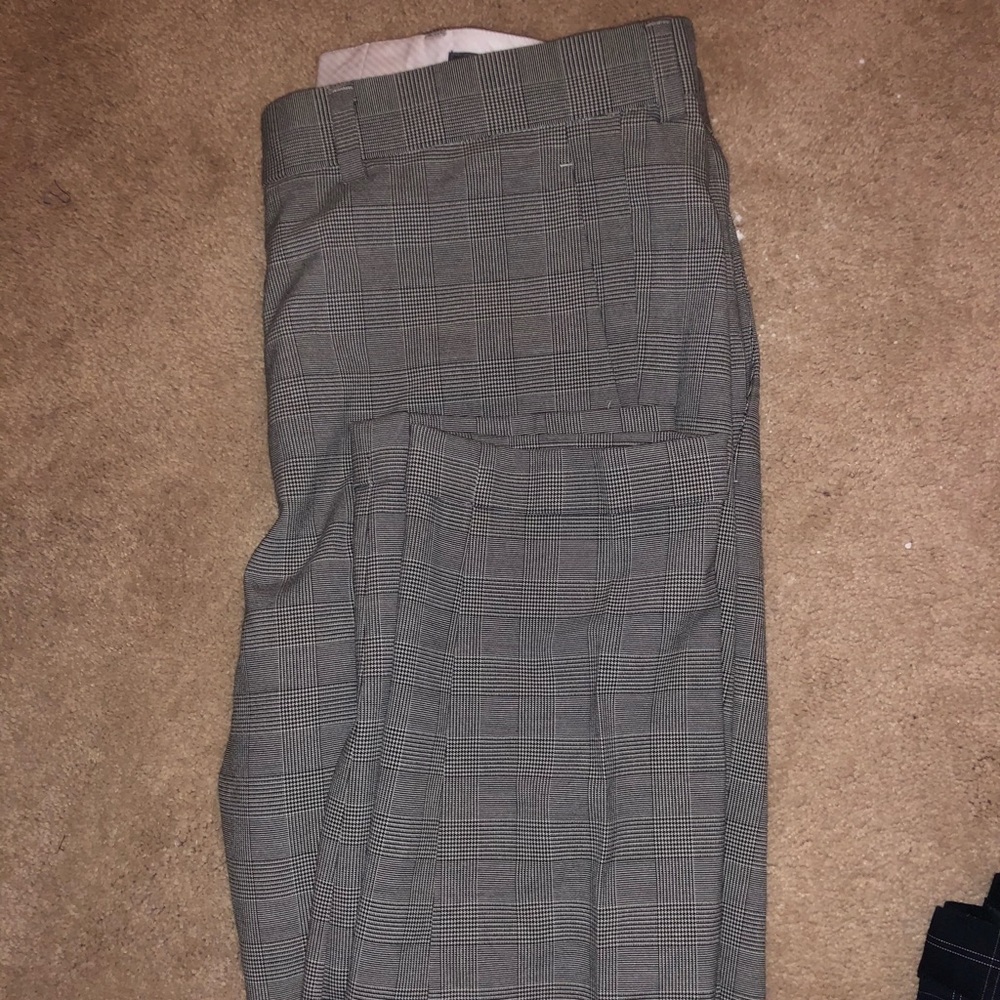 NWOT H&M slim cropped dress pants